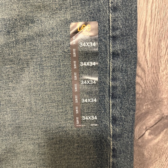 Brand New Men's Lee Fuel Straight Leg Jeans Sits Below Waste 34x34 #102003520 - Picture 3 of 6